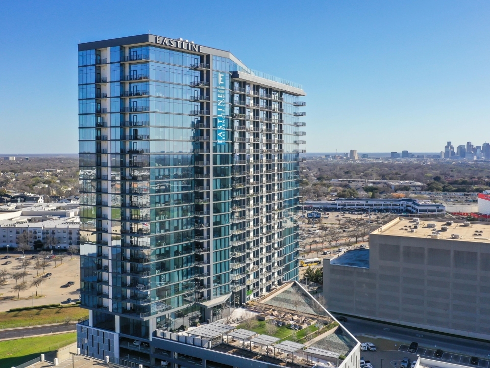 Exterior shot of Eastline Residences, a Dallas community.