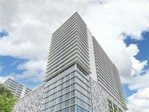 Exterior shot of Lantower River Landing, a community in Miami.