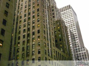 Exterior shot of 80 Broad St., a 400,000-square-foot property in Manhattan's Financial District.