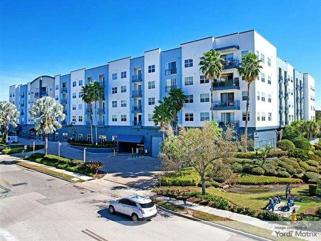 Exterior shot of Mosaic Westshore, a 210-unit community in Tampa, Fla.