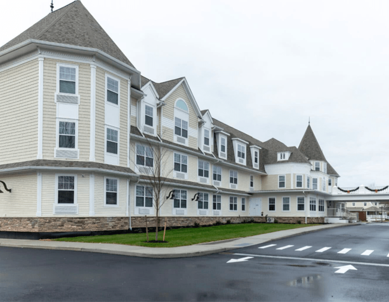 Exterior shot depicting Netherbay in Bay Shore, N.Y., a senior housing property that Greystone provided debt for.