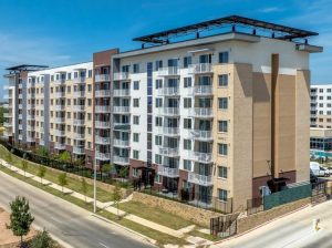 Exterior shot of Resia Rayzor Ranch, a 322-unit community in Denton, Texas.