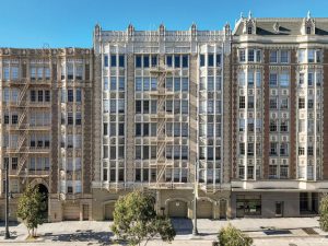 Outside shot of the “Three Sisters”, a trophy portfolio of three vintage multifamily properties totaling 110 units in the Pacific Heights neighborhood of San Francisco.