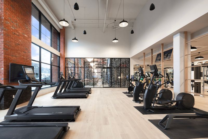 A photo of the fitness center at Albion Lawrenceville.