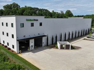 Outside shot of a 115,000-square-foot Extra Space self storage facility at 140 Ebert Lane in Mooresville, N.C.