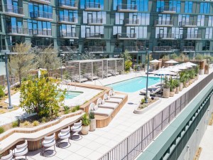 Exterior shot depicting Habitat Residence's amenity package in Los Angeles.