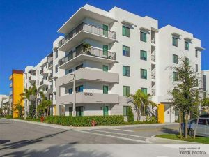 Exterior shot of Uptown Boca Villas, a 456-unit multifamily community in Boca Raton, Fla.