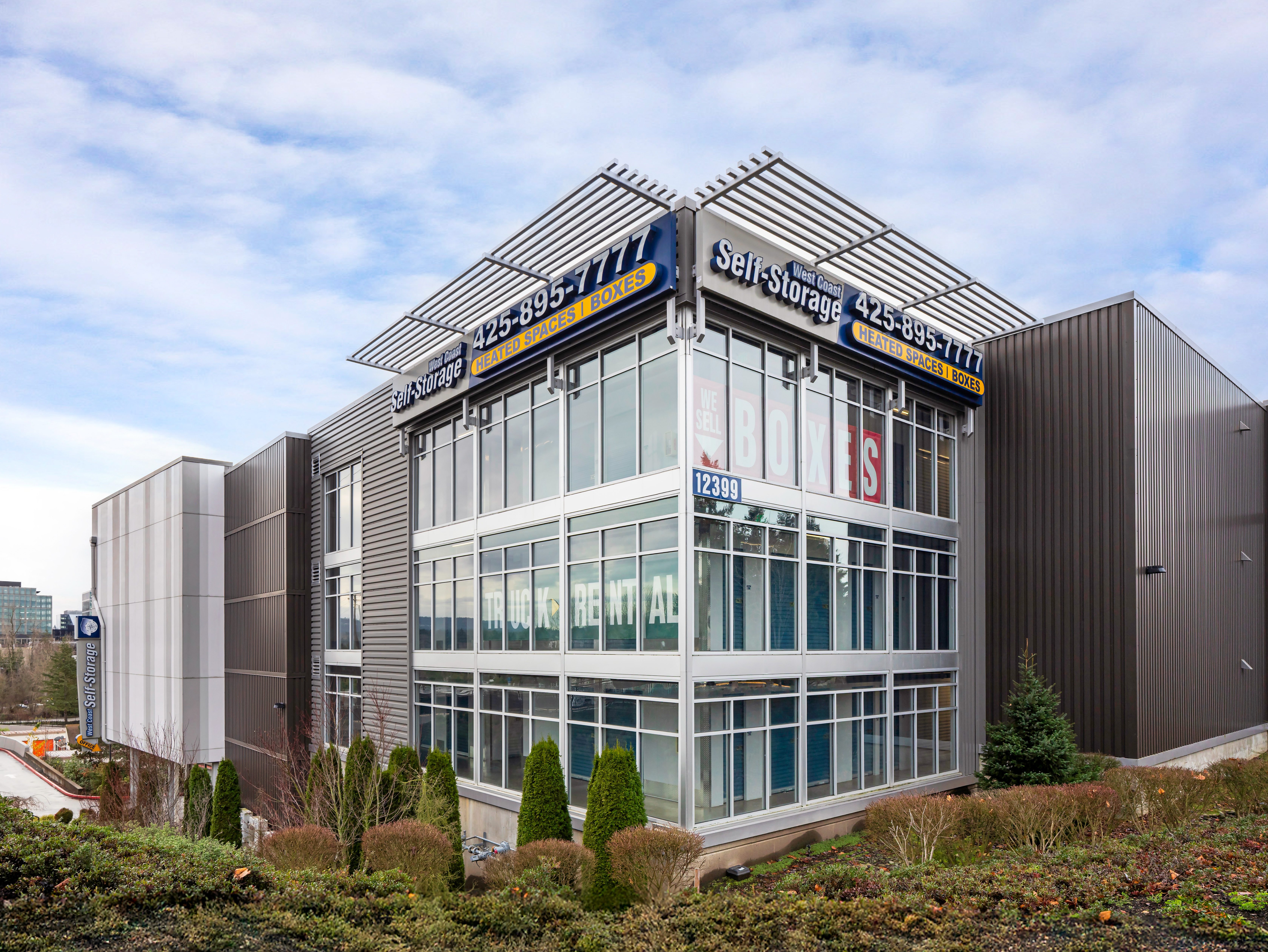 Outside shot of West Coast Self Storage, a 103,397-square-foot, Class A facility in Bellevue, Wash.