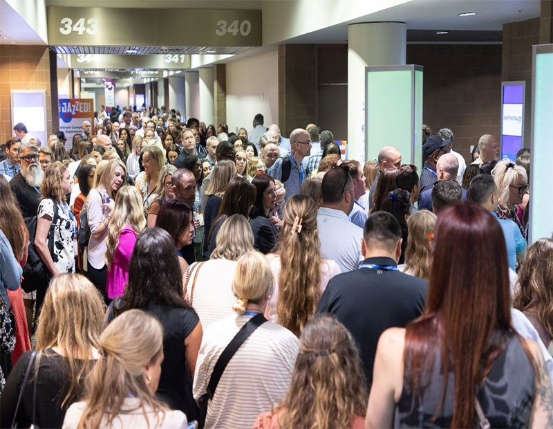 Apartmentalize 2026 crowd shot