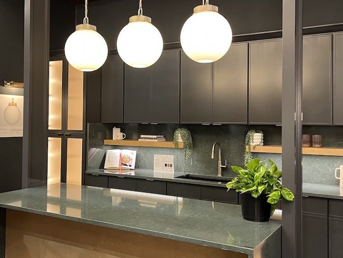 A photo of globe lighting in a kitchen
