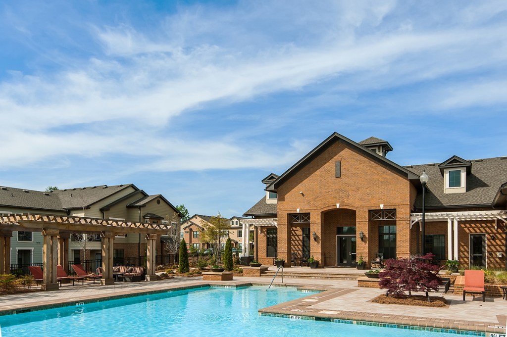 A photograph of the pool area at Tapestry in Greenville, S.C.
