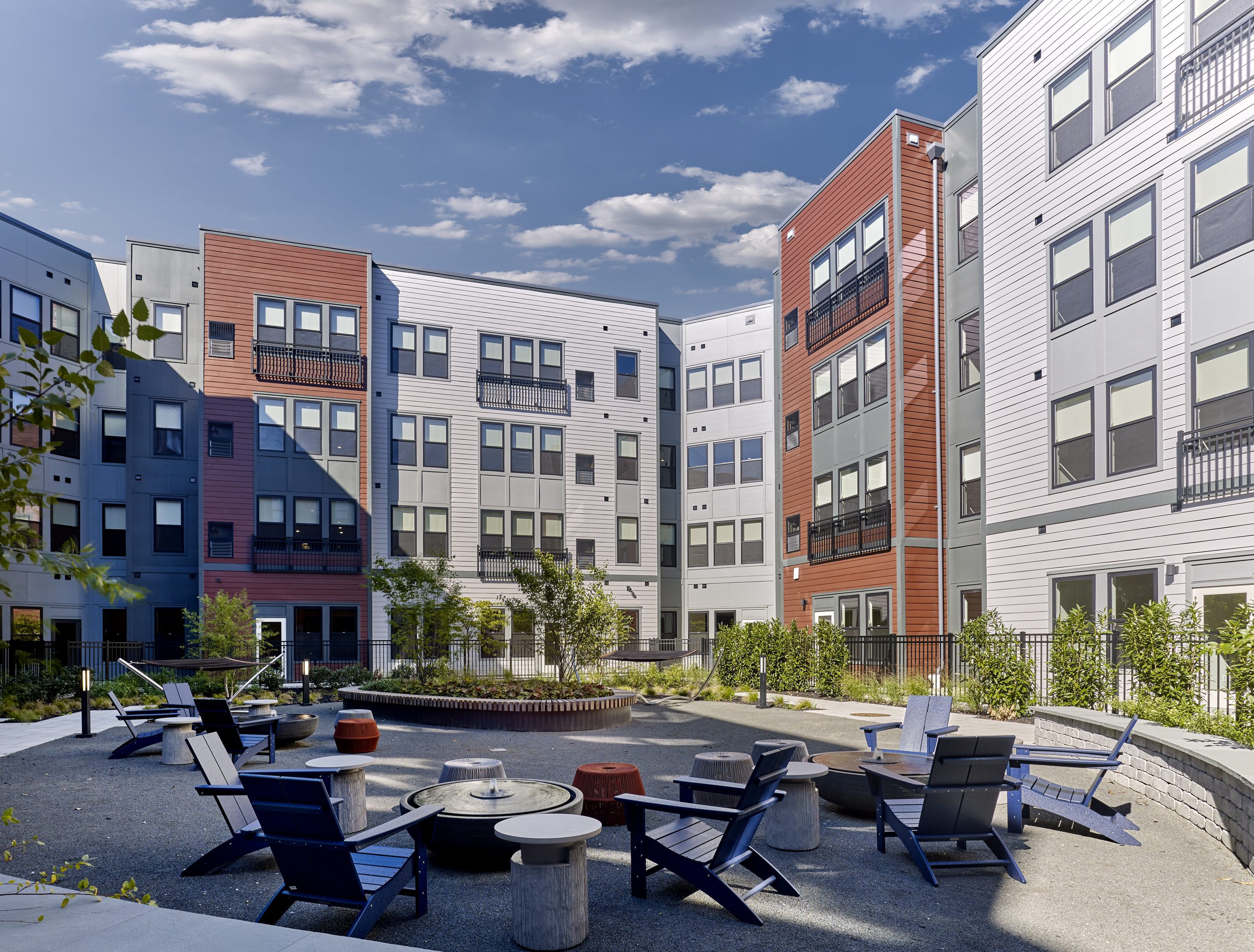 Exterior shot of the shared garden at Canterly Place in Livingston, N.J.