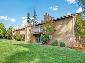 Outside shot of A’Capella Apartment Homes, a 387-unit multifamily community in Lynnwood, Wash.