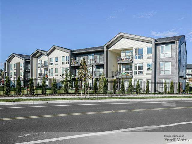 Outdoor shot of Heirloom, a 286-unit community in Portland.