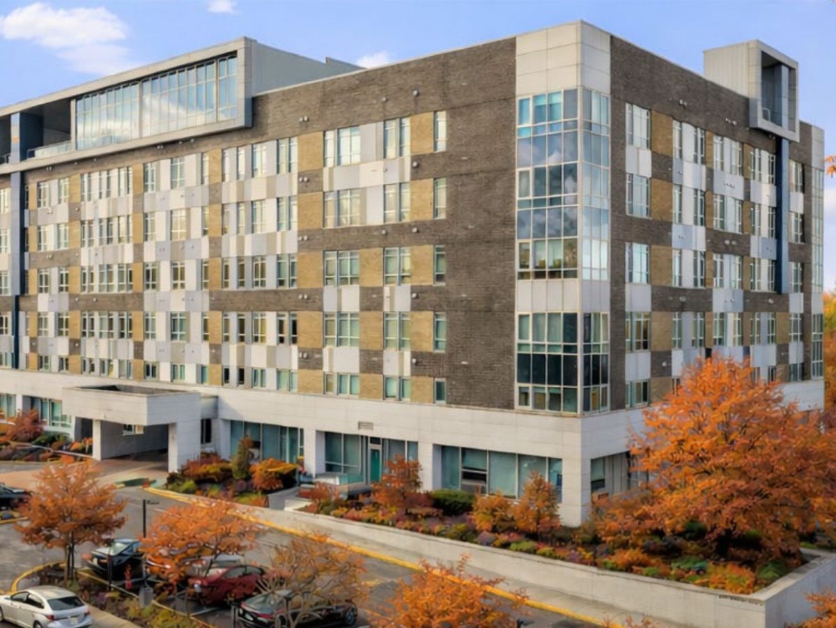 Exterior shot of Ridge Pointe, a 132-unit community in Fort Lee, N.J.
