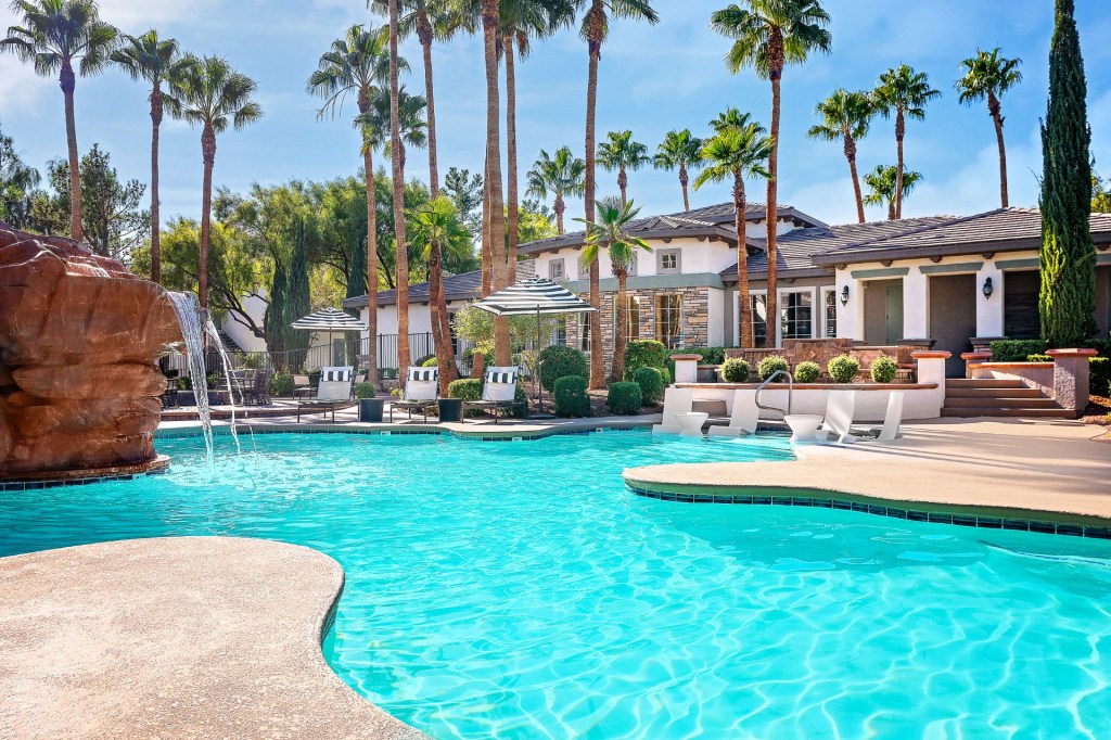 A photo of Alicante Apartment Homes in Spring Valley, Nev.