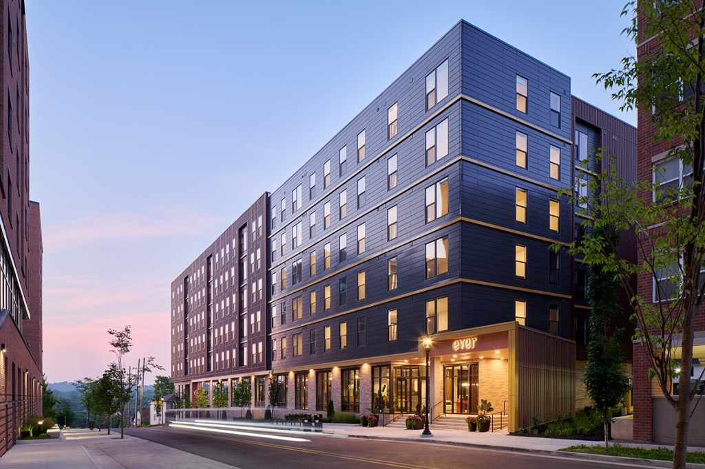 EVERWestLafayette_Exterior