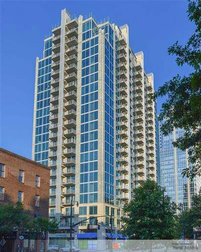 exterior shot of SkyHouse Raleigh
