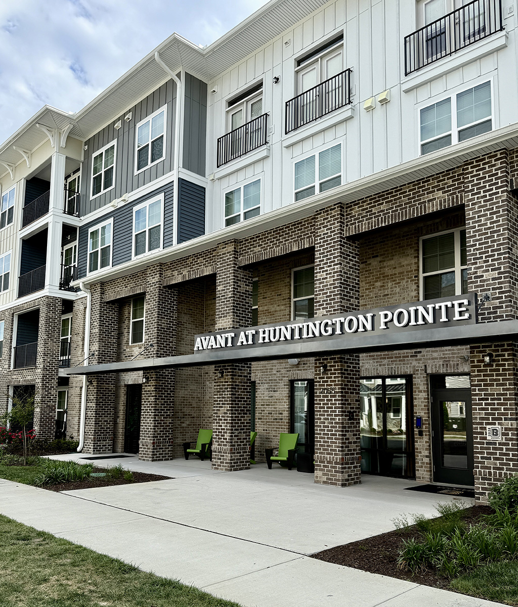 A photograph of the entrance of Avant at Huntington Pointe, an apartment community in Newport News, Va.