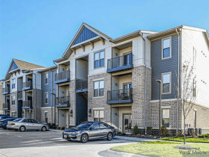 Exterior shot of The Prairie, a 204-unit multifamily community in metro St. Louis, Mo.