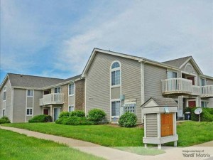 Exterior shot of Cross Creek, a community in Indianapolis.
