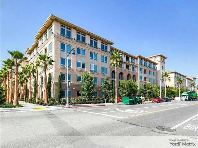 Exterior shot featuring Irvine Co.'s Villas at Playa Vista - Montecito in Los Angeles' Playa Vista, Calif., neighborhood.
