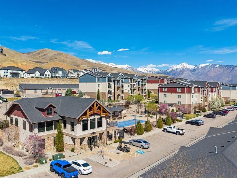 Arial view of Ridgeline at Traverse Mountain, a multifamily property in Lehi, Utah.